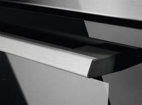 Trouba Electrolux EOF3C50TX nerez
