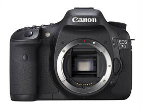 Digitální fotoaparát Canon 7D tělo 
