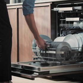 Myčka nádobí Electrolux KECA7300L 
