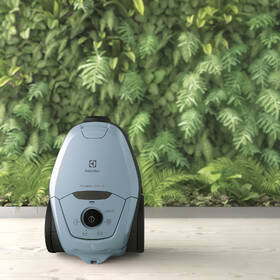 Podlahový vysavač Electrolux PD82-4MB modrá barva
