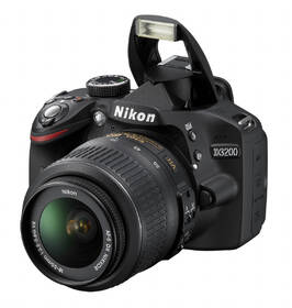 Digitální fotoaparát Nikon D3200 + 18-55 AF-S DX VR černá barva
