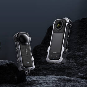 Držák PGYTECH Insta360 X4 Camera Cage černá barva
