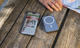 Powerbank EMOS WI 1046, 10 000 mAh, 20 W+Wireless šedá barva
