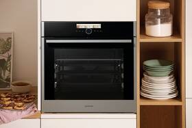 Trouba Gorenje BOP798S54X PyroClean černá barva
