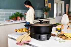 Multifunkční hrnec RUSSELL HOBBS 28270-56 Good To Go černá barva
