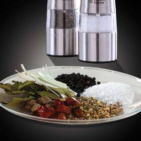 Mlýnek na sůl a pepř RUSSELL HOBBS 23460-56 nerez
