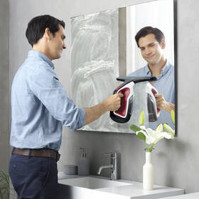 Čistič oken Electrolux WS71-4CR červená barva
