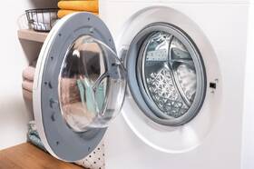 Pračka Gorenje WNHPI62SCS bílá barva
