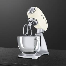 Kuchyňský robot Smeg SMF02CREU krémová barva
