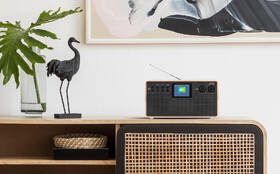 Radiopřijímač s DAB+ JVC RA-E731B-DAB černá barva
