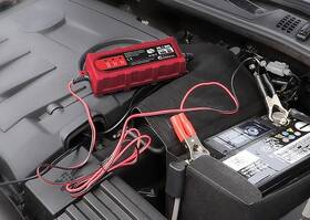 Nabíječka autobaterií Compass 07142 
