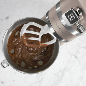 Kuchyňský robot Electrolux EKM5570 zlatá barva
