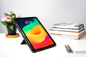 Pouzdro na tablet ER CASE Flip Folio na Apple iPad Air 13 (2024) černá barva
