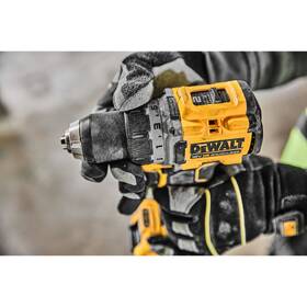 Aku vrtačka Dewalt DCD800H2T (s baterií) 
