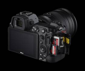 Digitální fotoaparát Nikon Z6II + 24-120 f/4 S černá barva
