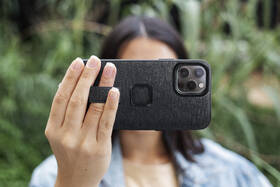 Kryt na mobil Peak Design Everyday Loop Case na Apple iPhone 14 šedá barva
