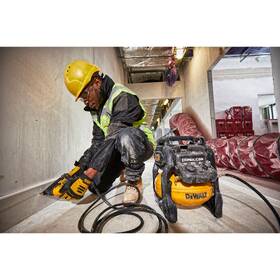 Kompresor Dewalt DCC1054T2-QW (s baterií) 

