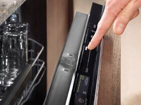 Myčka nádobí Electrolux KECA7300L 
