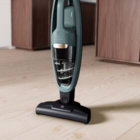 Tyčový vysavač Electrolux WQ61-40OG 
