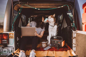 Nabíjecí stanice Jackery Explorer 500 (518 Wh) černá barva
