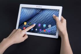 Dotykový tablet Lenovo TAB 2 A10-30 16GB LTE bílá barva
