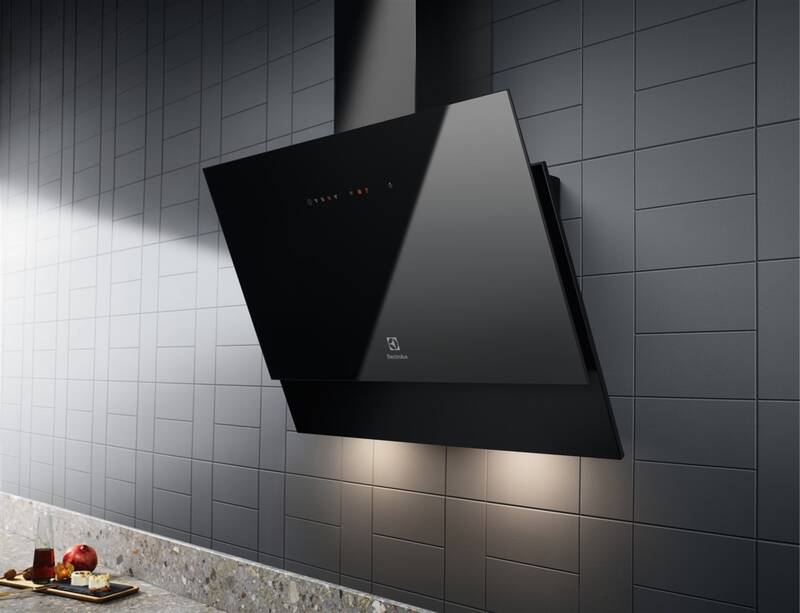 Odsavač par Electrolux LFV616K černá barva
