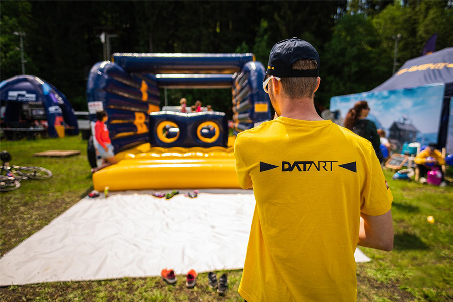 Léto v pohybu s DATARTem na VALACHY MAN Léto v pohybu s DATARTem na VALACHY MAN
