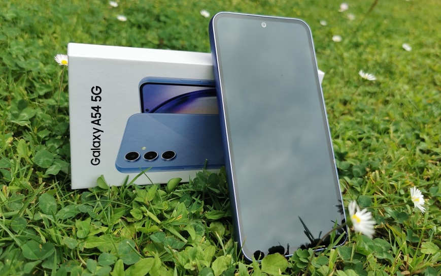 Recenze: Samsung Galaxy A54 krásně vypadá a ještě lépe fotí Samsung Galaxy A54