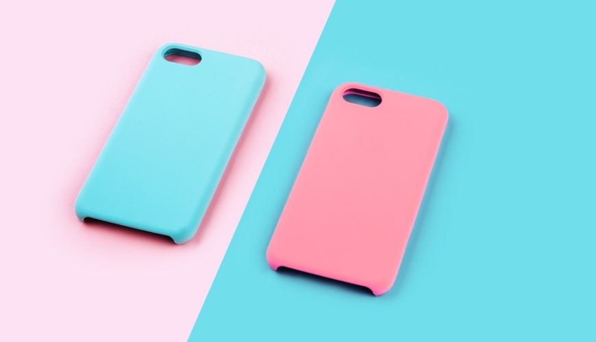 Oblečte svůj smartphone do gala Pouzdra podle barvy