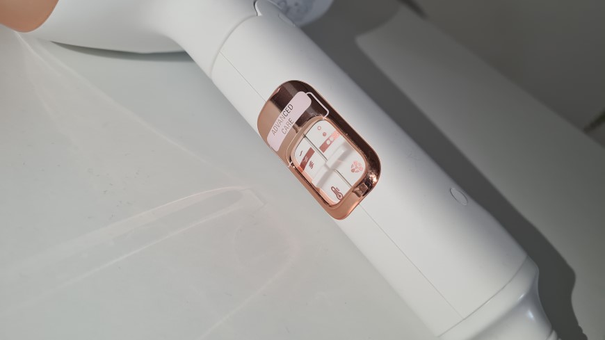 Recenze fénu Rowenta Ultimate Experience Scalp Care: Masáží ke zdravějším vlasům