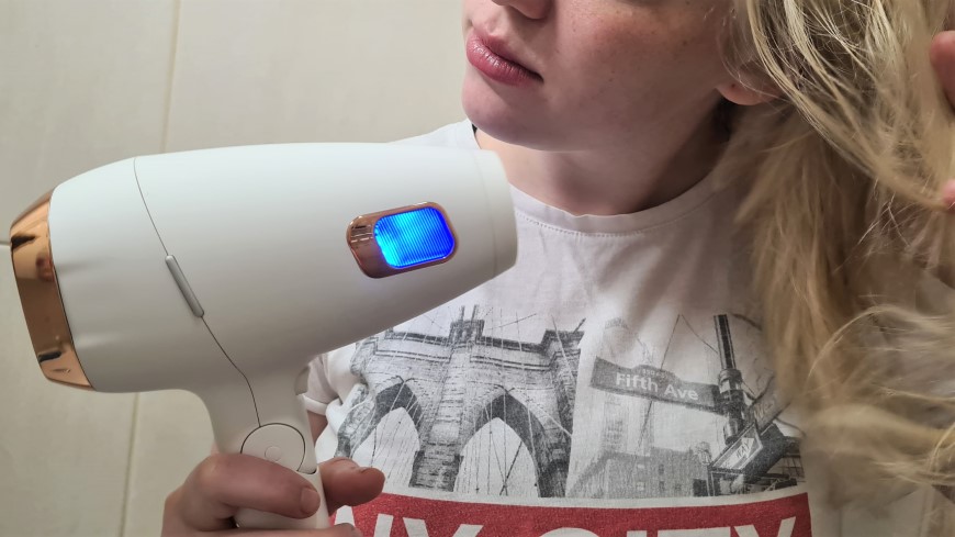 Recenze fénu Rowenta Ultimate Experience Scalp Care: Masáží ke zdravějším vlasům