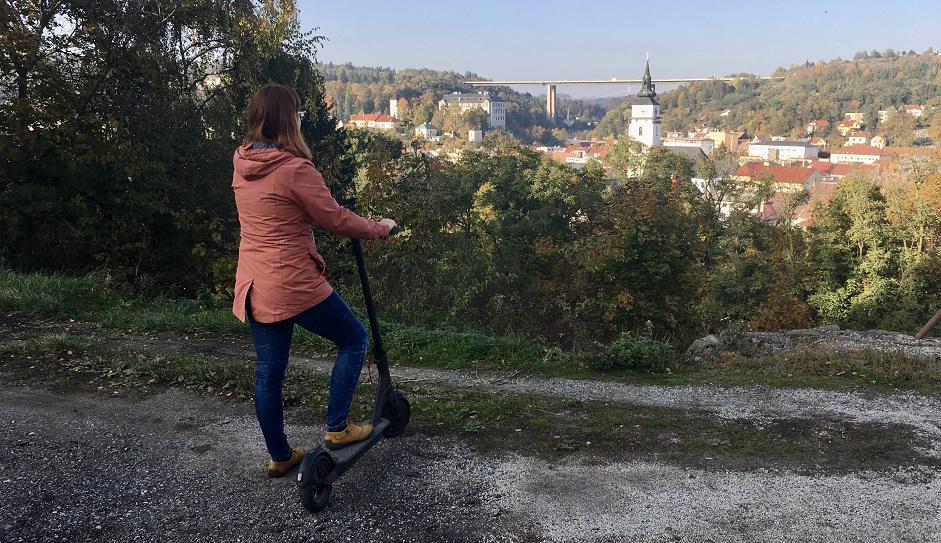 Recenze elektrické koloběžky Xiaomi Mi Electric Scooter 2: Vzhůru do ulic! Recenze elektrické koloběžky Xiaomi Mi Electric Scooter 2: Vzhůru do ulic!