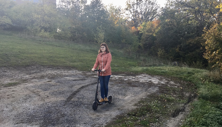Recenze elektrické koloběžky Xiaomi Mi Electric Scooter 2: Vzhůru do ulic! Recenze elektrické koloběžky Xiaomi Mi Electric Scooter 2: Vzhůru do ulic!