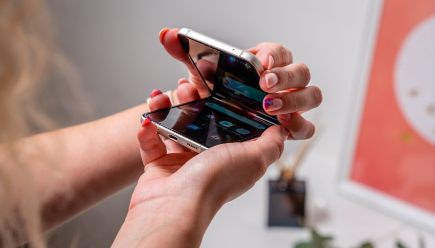 Je to venku! Samsung představil Galaxy Z Fold3, Z Flip3 i Watch4 Je to venku! Samsung představil Galaxy Z Fold3, Z Flip3 i Watch4