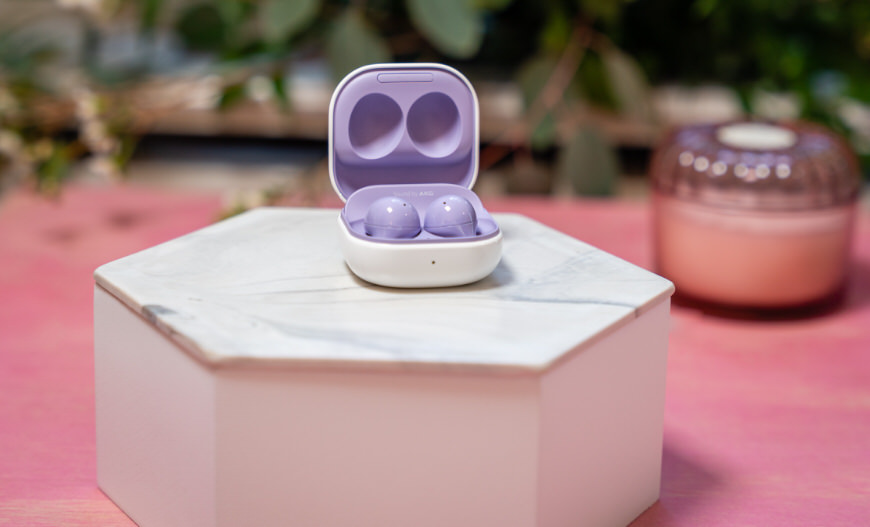Je to venku! Samsung představil Galaxy Z Fold3, Z Flip3 i Watch4 Samsung Galaxy Buds2
