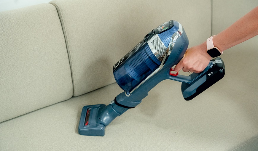 Recenze: Rowenta RH9890WO X-FORCE FLEX 11.60 AQUA: Je libo špičkový tyčák s mopováním? Tyčový vysavač Rowenta RH9890WO XFORCE FLEX 11.60 AQUA