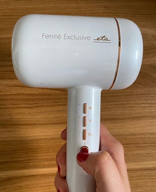 RECENZE fénu ETA Fenité Exclusive: Luxusní kadeřnictví u vás doma eta_fenite_ovladani