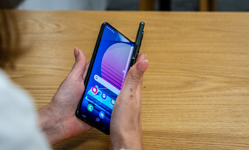 Recenze: Samsung Galaxy Z Fold3 5G – složte si kancelář do kapsy Samsung_Galaxy_Z_Fold_3