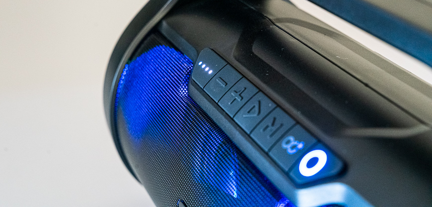 RECENZE: GoGEN ORBEE BPS 340 – překvapivě skvělý zvuk za parádní cenu gogen_orbee_ovladaci_panel