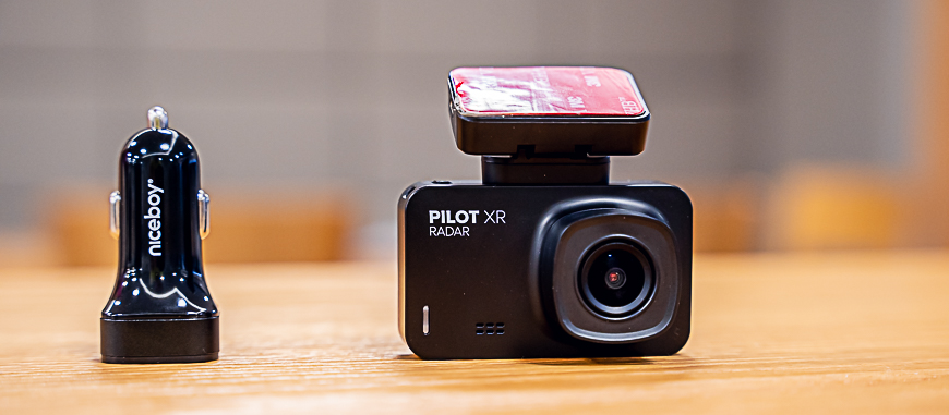 Recenze: Niceboy Pilot XR Radar je autokamera All Inclusive Niceboy Pilot XR Radar