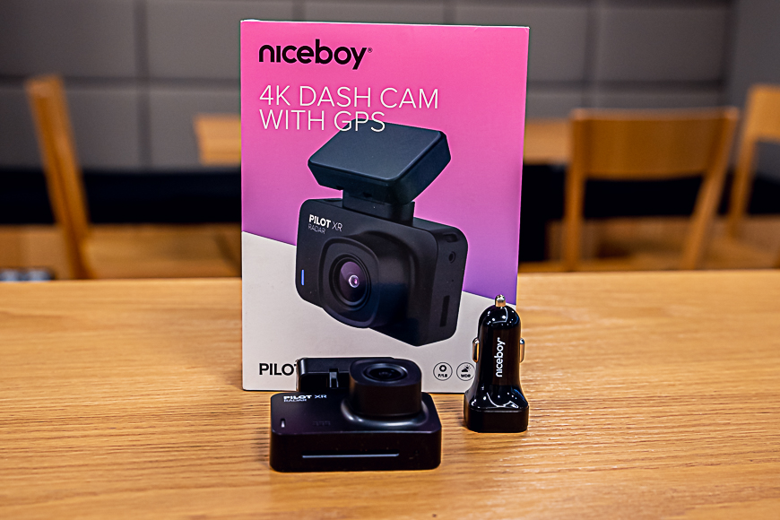 Recenze: Niceboy Pilot XR Radar je autokamera All Inclusive Niceboy Pilot XR Radar