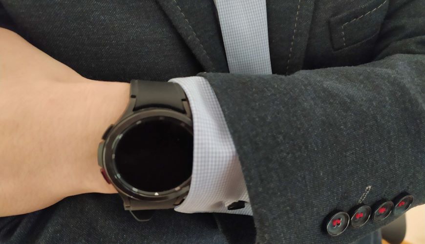 Recenze Samsung Galaxy Watch4 Classic: Špičkové hodinky s velkým očekáváním Samsung Galaxy Watch4 Classic