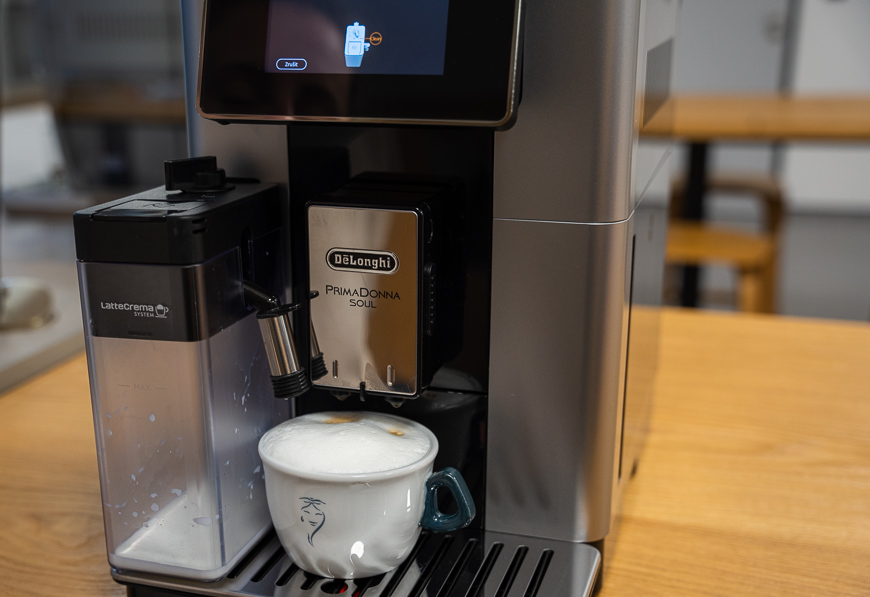 Recenze: Kávovar De'Longhi PrimaDonna Soul - dokonale připravená káva Kávovar_DeLonghi_PrimaDonna_Soul