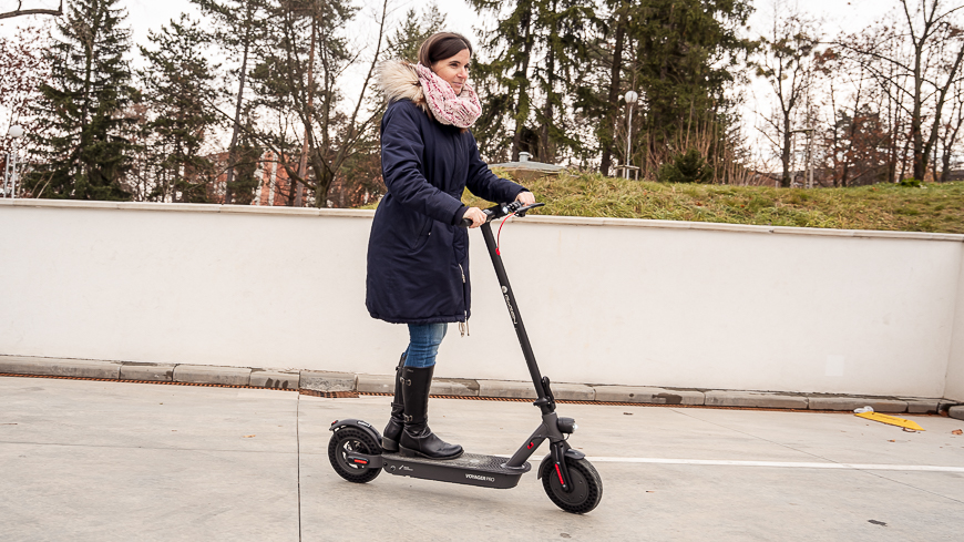 Recenze elektrokoloběžky GoGEN Voyager PRO S701B: Rozjeďte to! Gogen Voyager PRO S701B