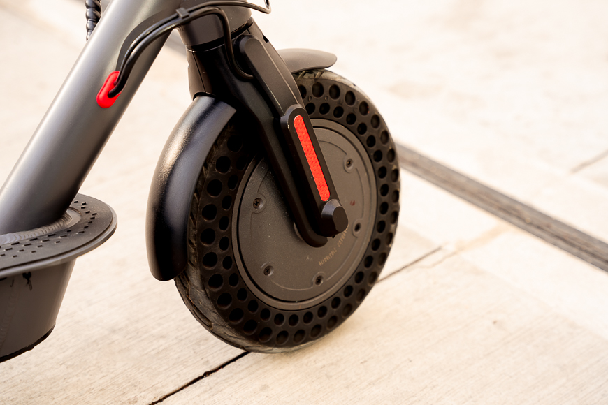 Recenze elektrokoloběžky GoGEN Voyager PRO S701B: Rozjeďte to! Gogen Voyager PRO S701B