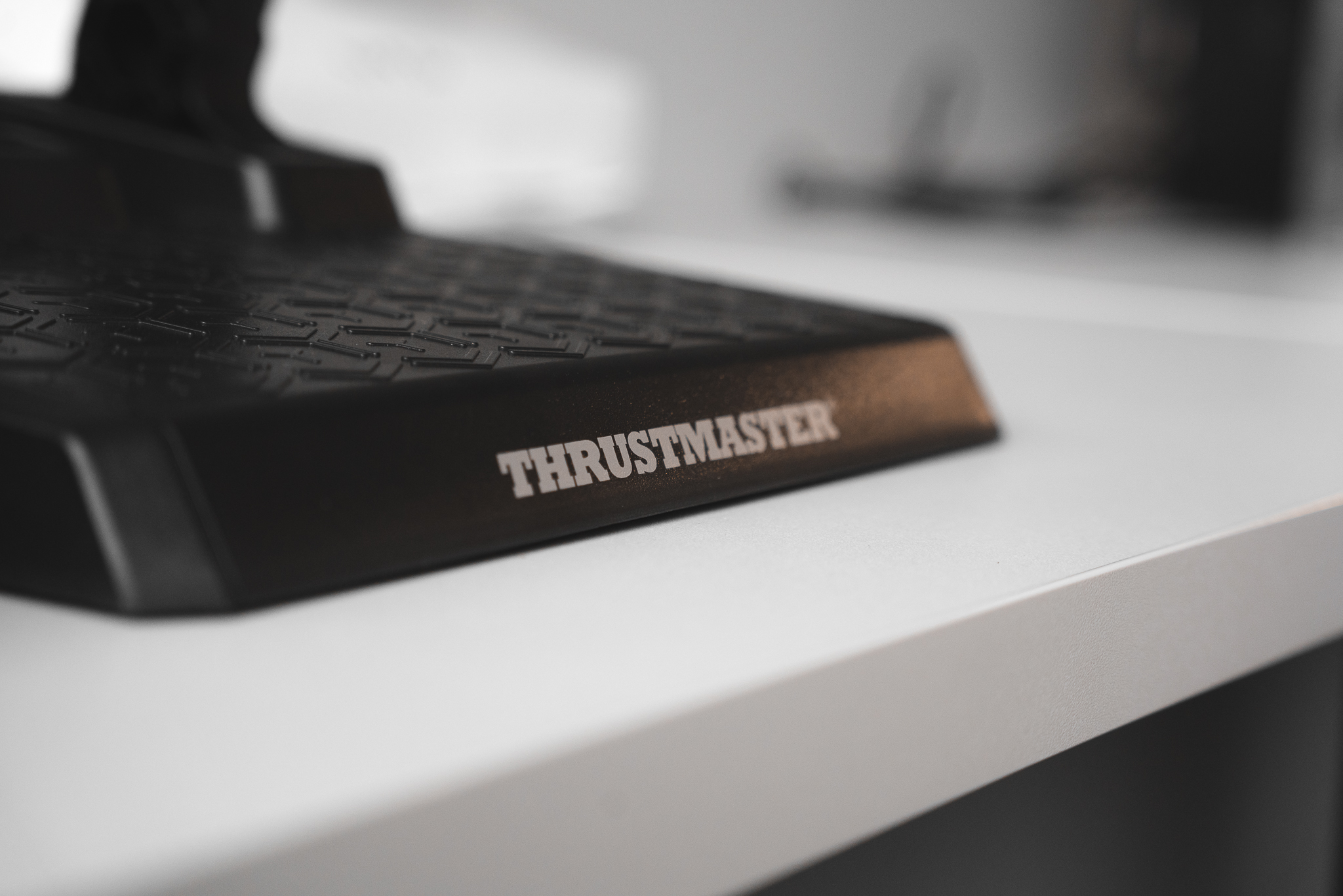 Recenze: herního volantu Thrustmaster T248 - realistický zážitek ze závodění Herní_volant_Thrustmaster_T248