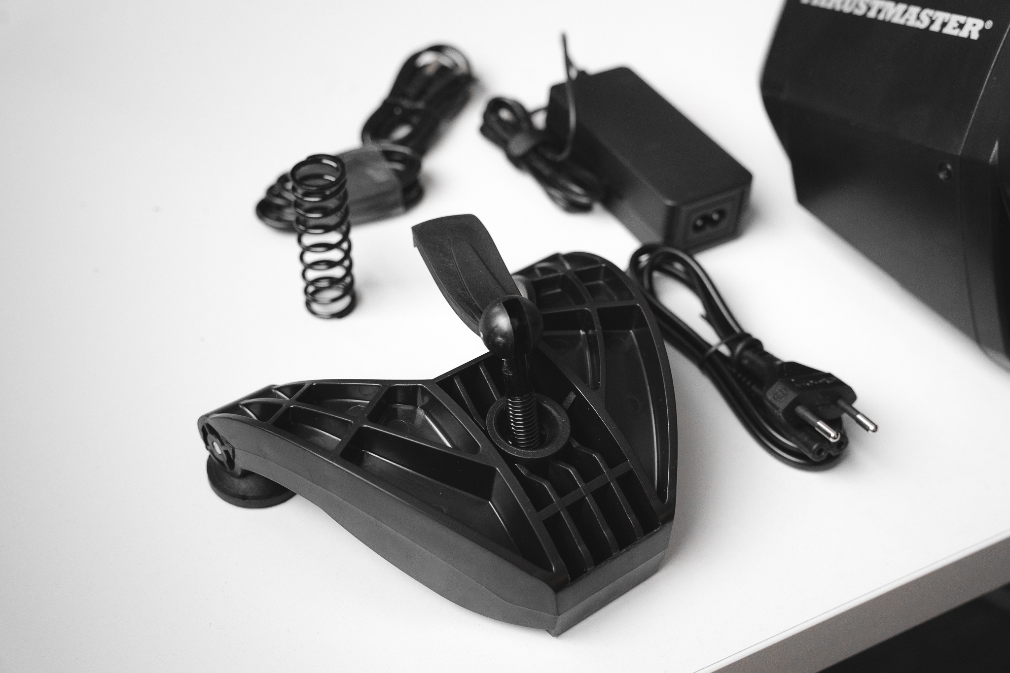Recenze: herního volantu Thrustmaster T248 - realistický zážitek ze závodění Herní_volant_Thrustmaster_T248