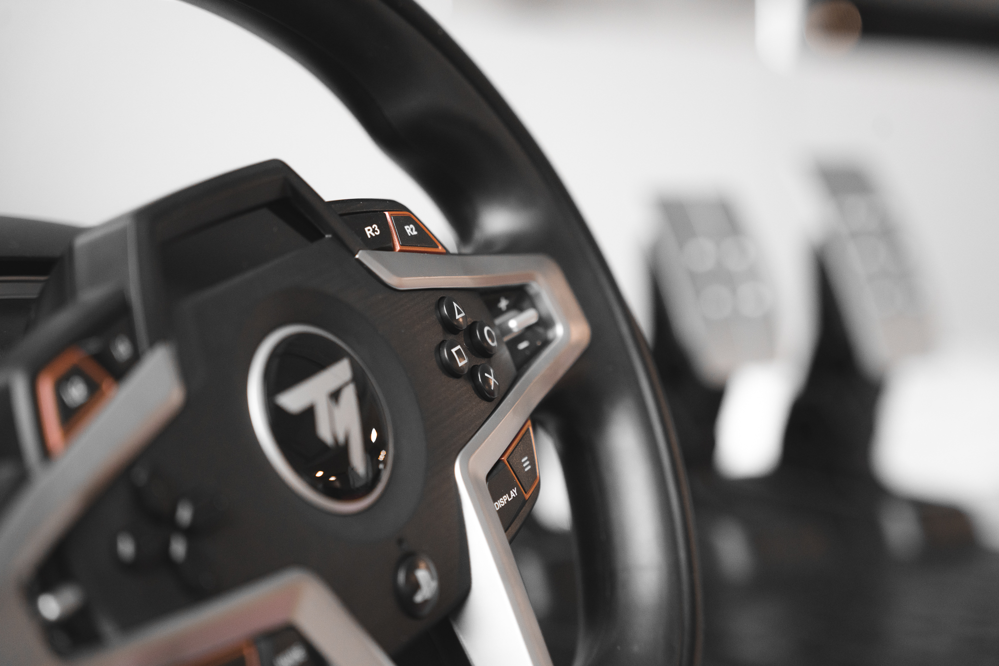 Recenze: herního volantu Thrustmaster T248 - realistický zážitek ze závodění Herní_volant_Thrustmaster_T248