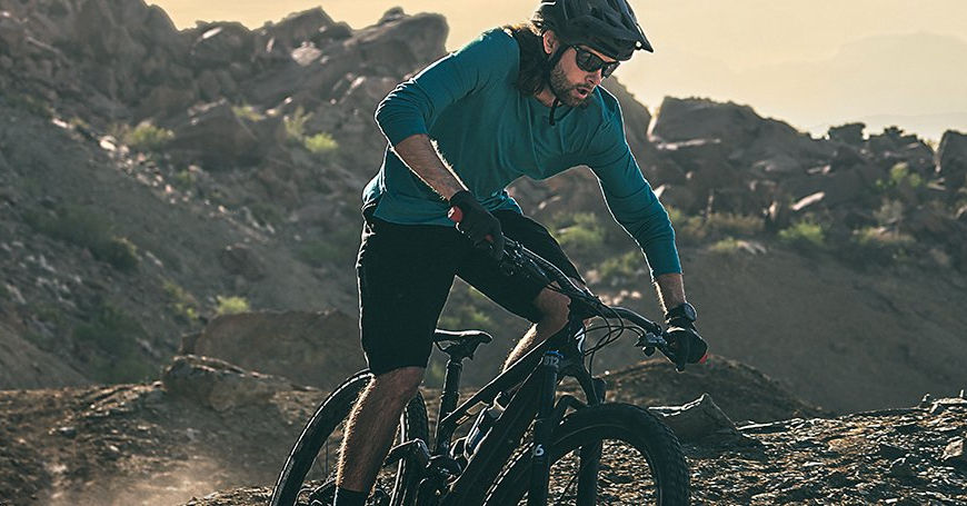 Představujeme Garmin Fenix 7, mimořádně všestranné sportovní hodinky Garmin Fenix 7