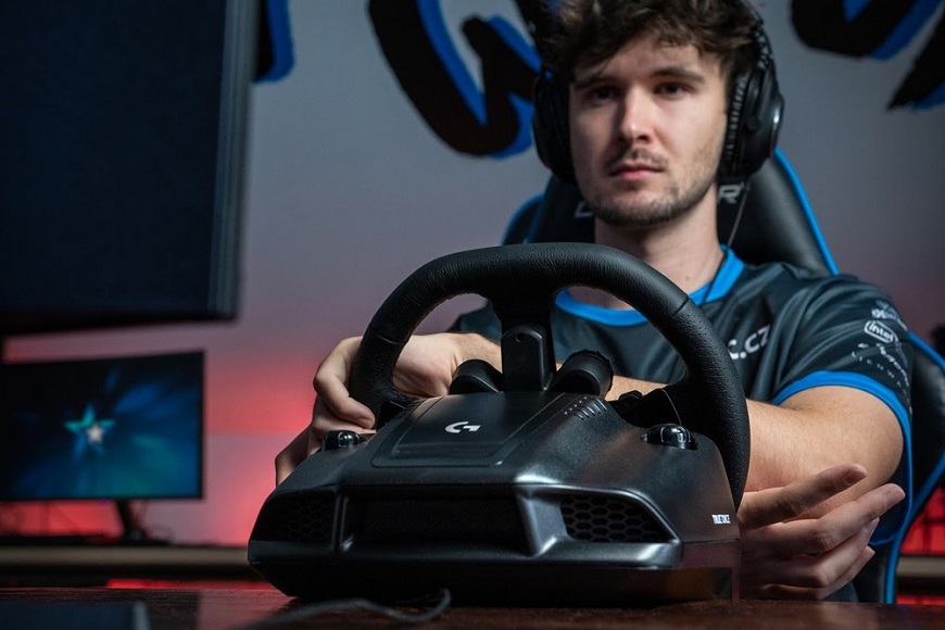 Jak vybrat herní volant? Herní volant Logitech G923